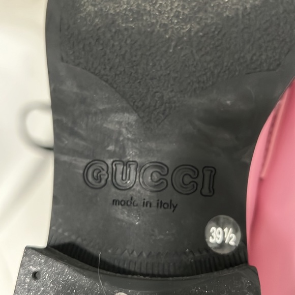 Gucci Interlocking G Leather loafers -sugar pink 391/2 pre own - Picture 10 of 16